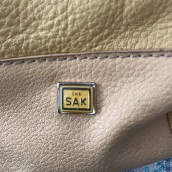 ☀️Vibrant yellow Y2K The Sak leather handbag - Picture 2 of 9